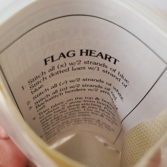 CHARM QUILTS Counted Cross Kit BLUE WHALE DESIGNS MO Flag Heart 1990 NIP - Picture 5 of 6